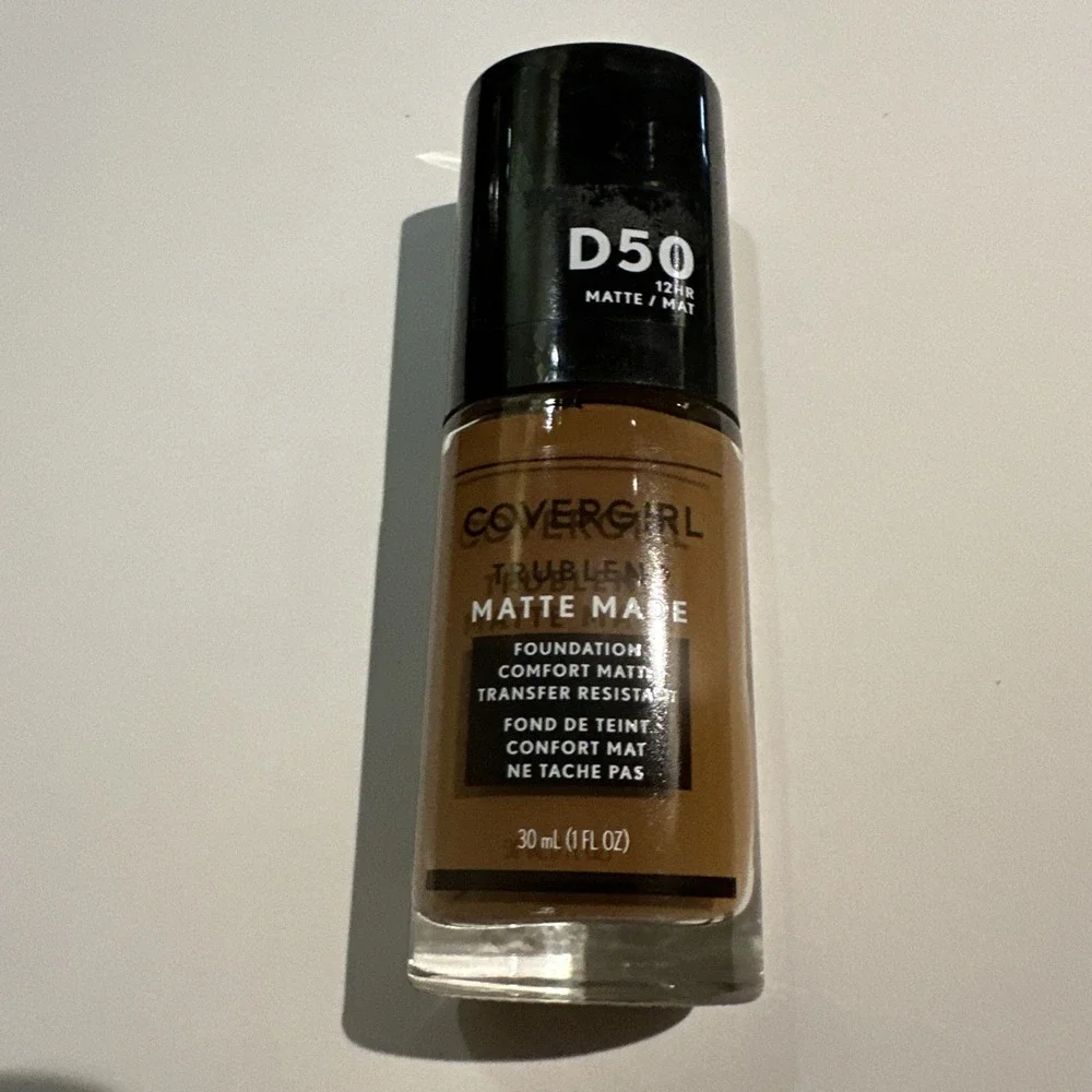 CoverGirl TruBlend Matte Made Liquid Foundation - D50 Deep Golden 1 oz Foundatio